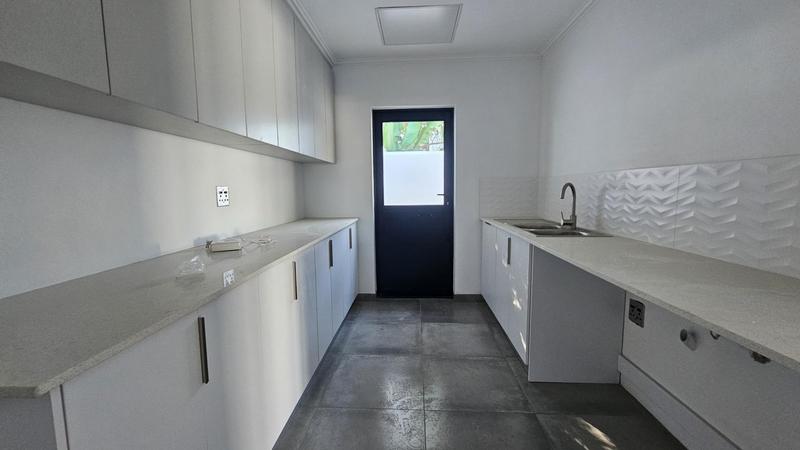 4 Bedroom Property for Sale in Shelley Point Western Cape